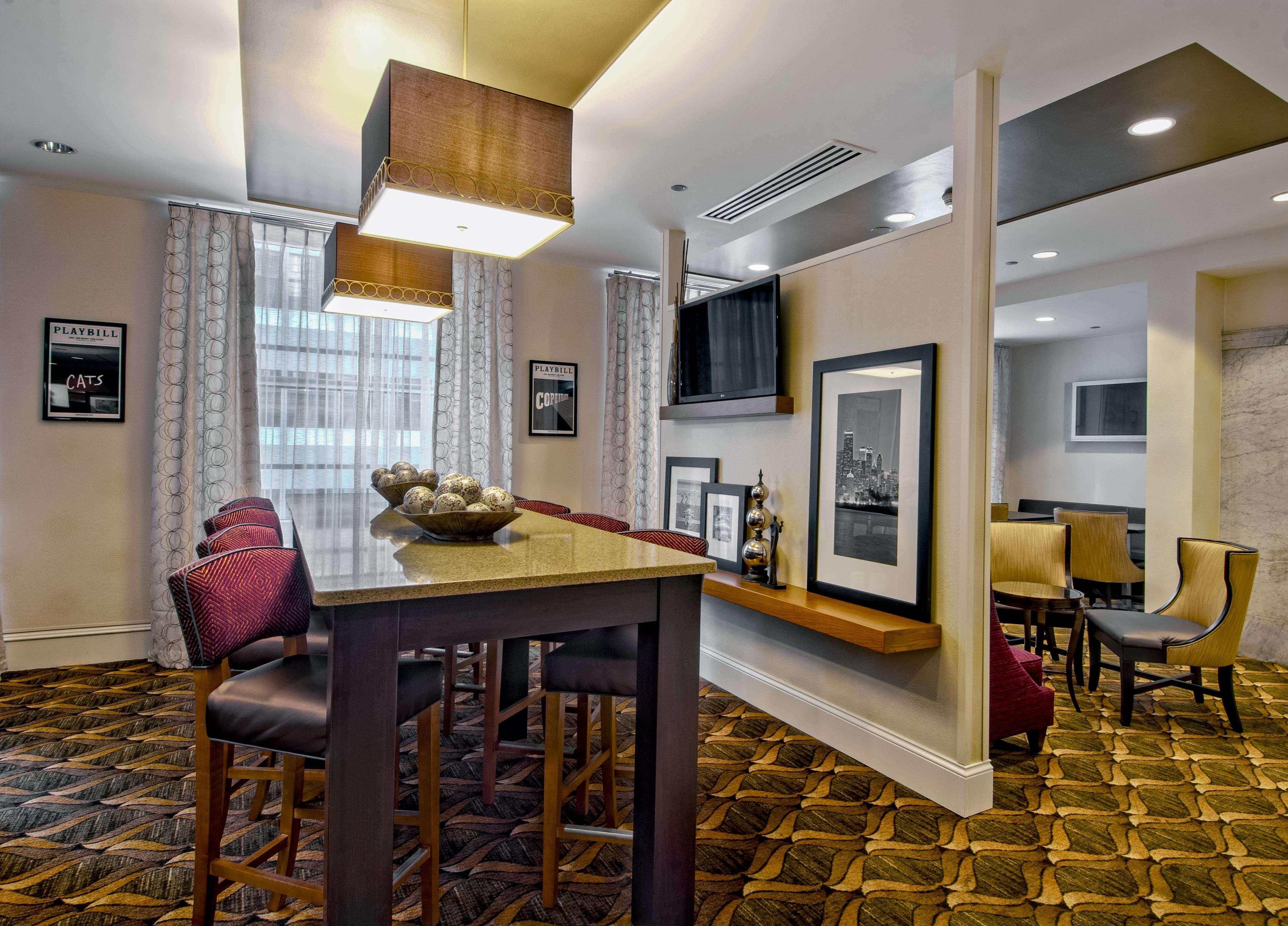 Hampton Inn Majestic Chicago Theatre District Zewnętrze zdjęcie